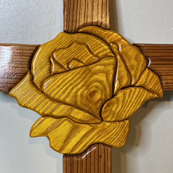 Hand Carved Wood Cross Yellow Rose Glossy Finish - Picture 3 of 6